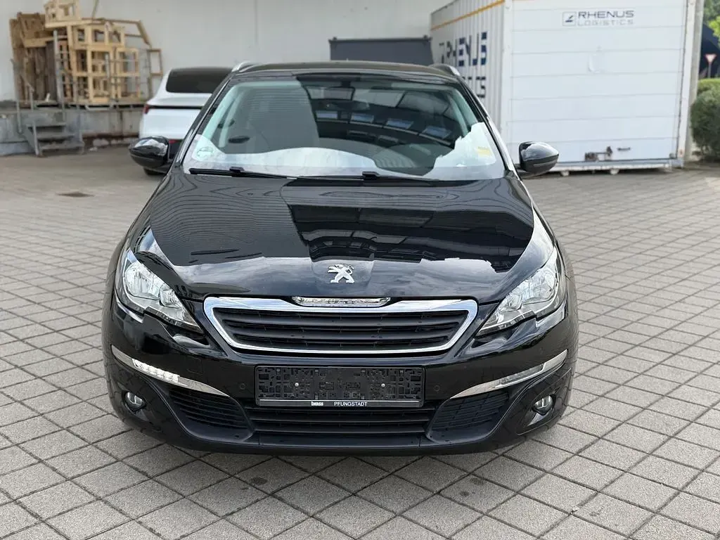 Gebraucht Peugeot 308 SW Style 131 PS (96 kW) 2017 Schwarz Kombi
