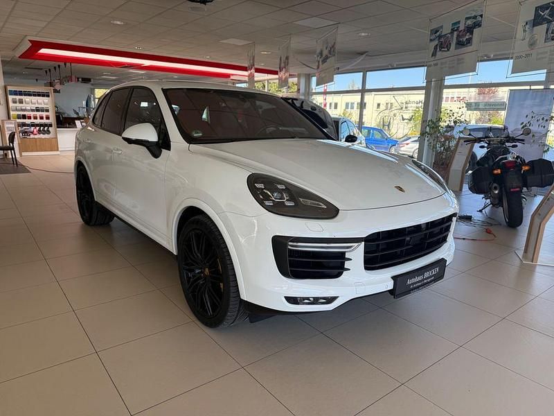 Gebraucht Porsche Cayenne Turbo 519 PS (381 kW) 2016 Weiß SUV
