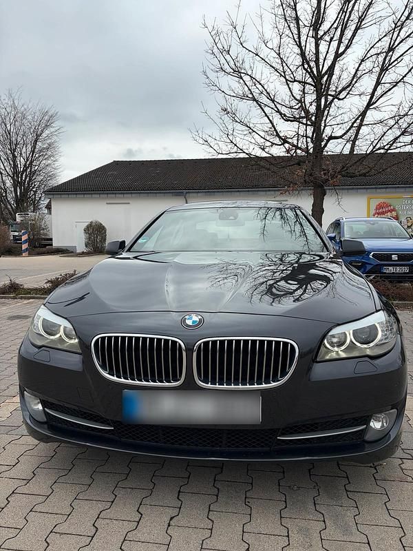 Second-hand BMW 525 204 CP (150 kW) 2011 Gri Berlinǎ