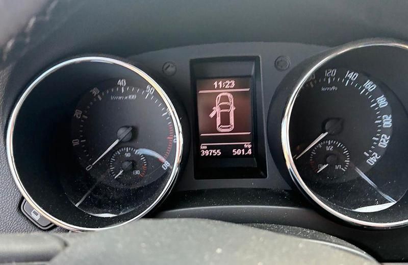 Gebraucht Skoda Yeti 125 PS (91 kW) 2015 Braun SUV