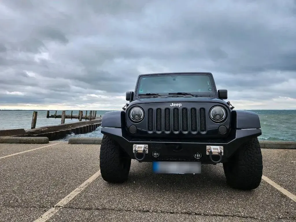 Gebraucht Jeep Wrangler Sahara 284 PS (208 kW) 2015 Schwarz SUV