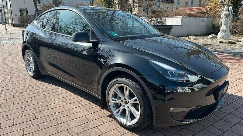 Gebraucht Tesla Model Y 274 kW (373 PS) 2023 Schwarz SUV