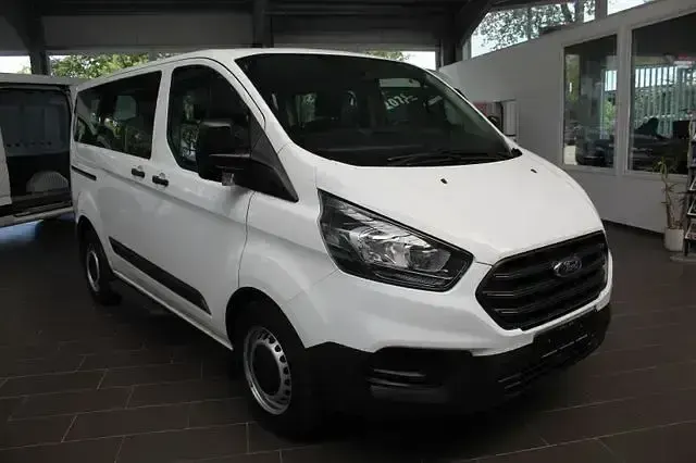 Gebraucht Ford Transit Custom 105 PS (77 kW) 2021 Weiß Kombi