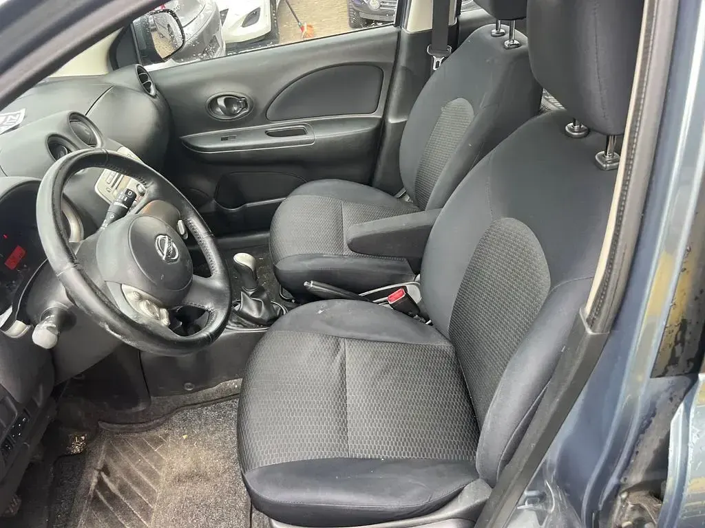 Gebraucht Nissan Micra Acenta 80 PS (58 kW) 2012 Grau Kleinwagen