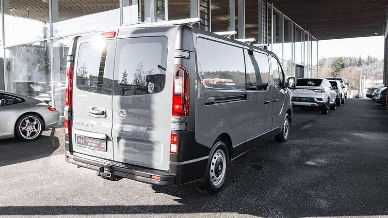 Gebraucht Nissan Primastar 131 PS (96 kW) 2023 Grau Van / Kleinbus