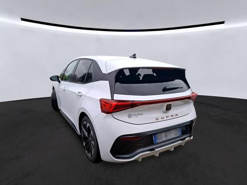 Second-hand Cupra Born 169 kW (231 CP) 2023 Alb Hatchback