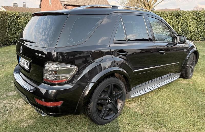 Gebraucht Mercedes ML63 AMG AMG 510 PS (375 kW) 2010 Schwarz SUV