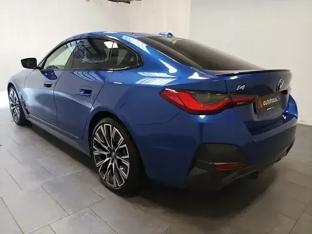 Gebraucht BMW i4 M Sport 210 kW (286 PS) 2024 Blau Limousine