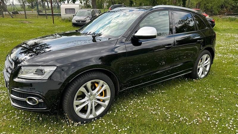 Mythosschwarz Gebraucht 2017 Audi SQ5 Competition SUV | 27.750 € (Guter Preis) - Bild 1/4