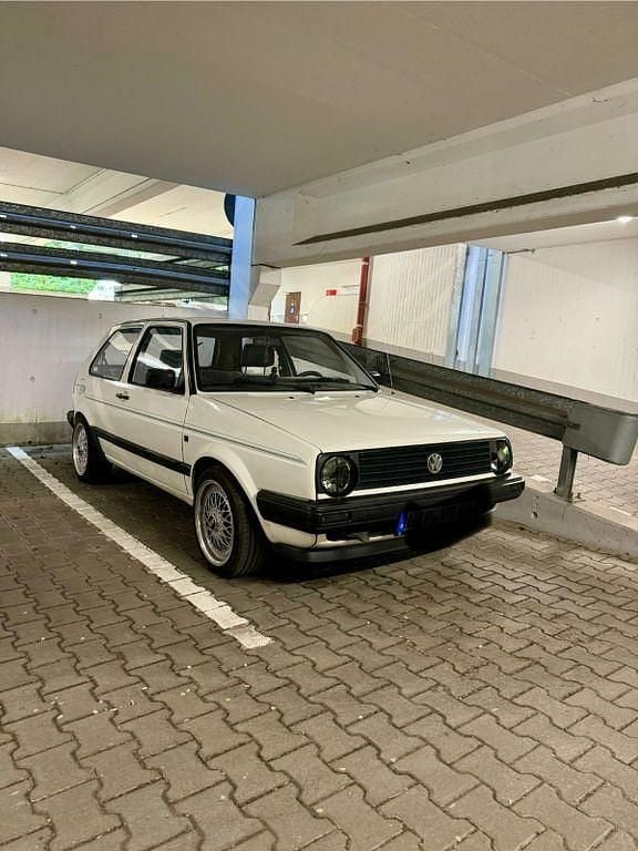 Weiß Gebraucht 1990 VW Golf II Kleinwagen | 3.900 € - Bild 1/4