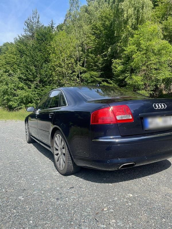 Gebraucht Audi A8 Ambiente 450 PS (330 kW) 2006 Blau Limousine