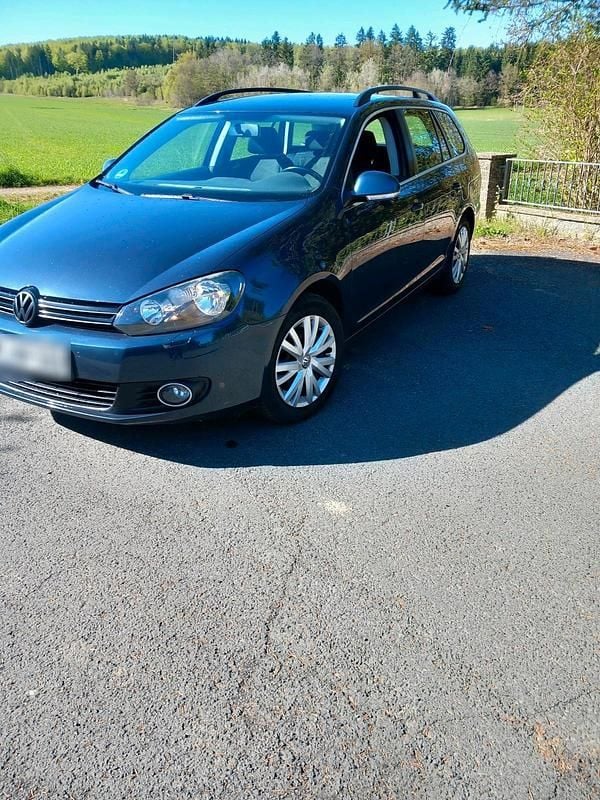 Second-hand VW Golf VI Comfortline 122 CP (89 kW) 2009 Albastru Hatchback