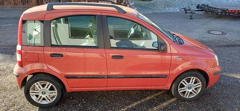 Gebraucht Fiat Panda Emotion 60 PS (44 kW) 2005 Rot Limousine