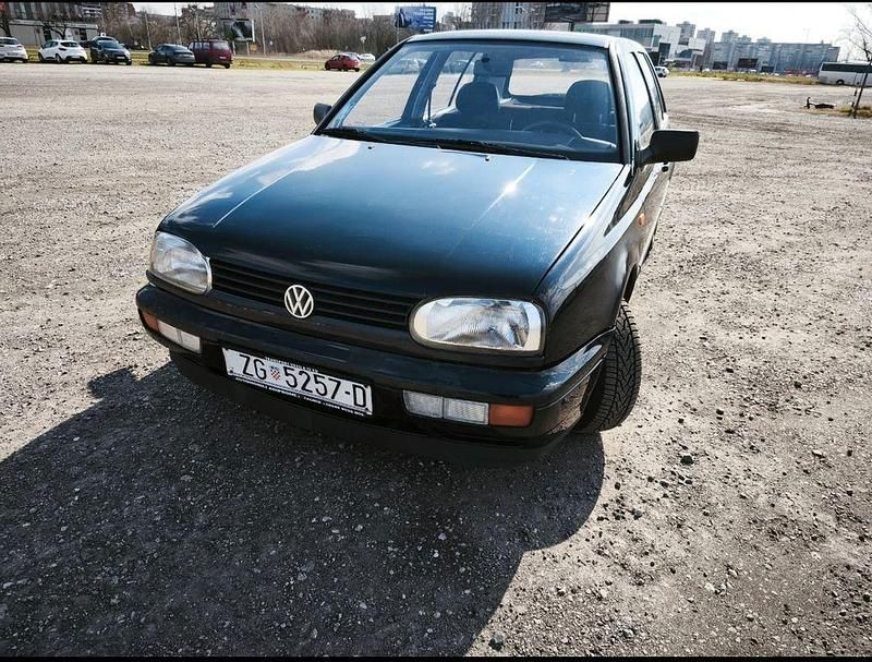 Schwarz Gebraucht 1996 VW Golf III Limousine | 2.500 € (Fairer Preis) - Bild 1/4