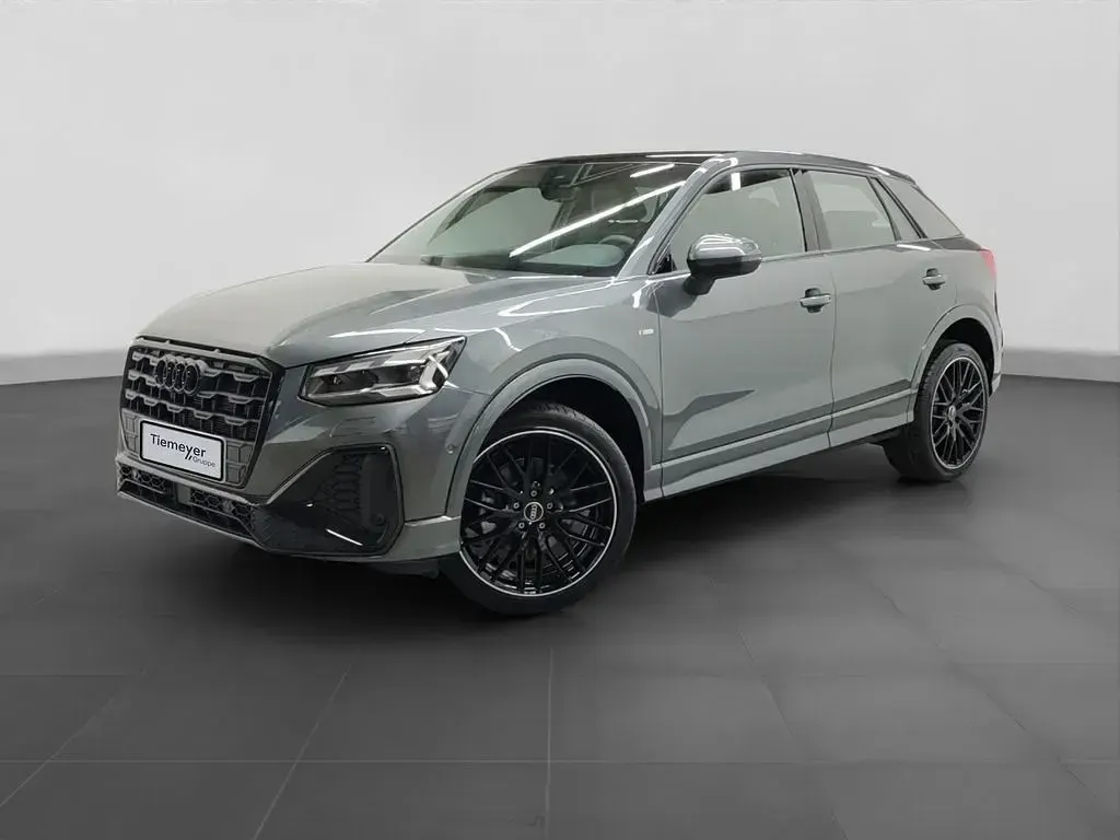 Neu Audi Q2 S-Line 150 PS (110 kW) 2026 Schwarz SUV
