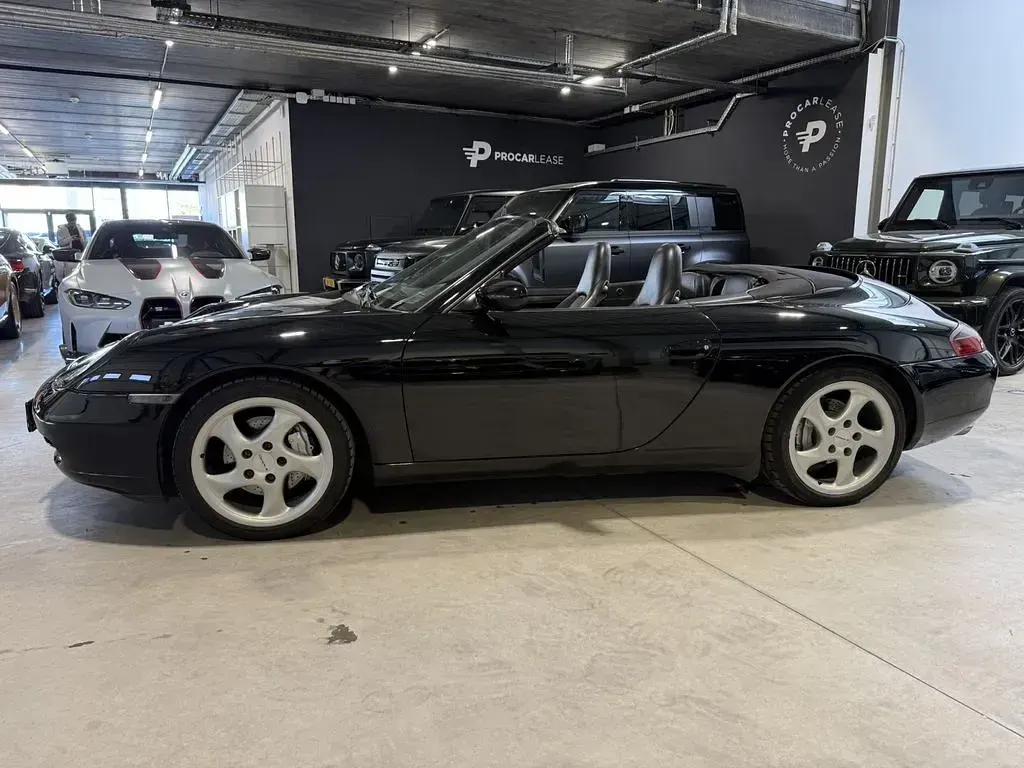 Gebraucht Porsche 911 Carrera 4 300 PS (220 kW) 2000 Schwarz Cabrio