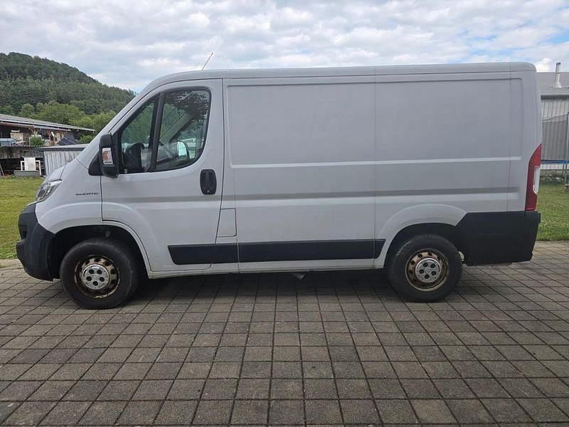 Gebraucht Fiat Ducato 131 PS (96 kW) 2019 Weiß Van