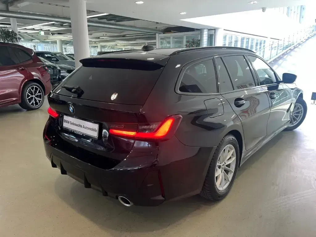 Używany BMW 320 Performance 184 KM (135 kW) 2023 Czarny Kombi