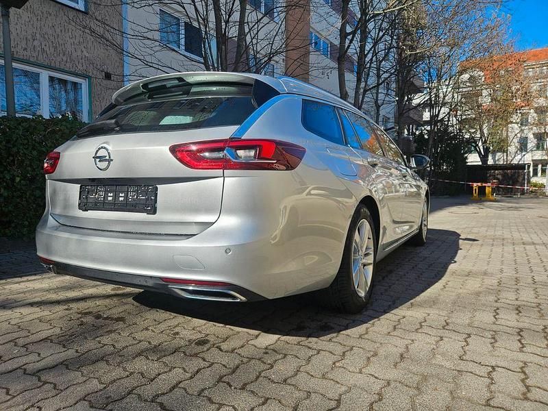 Gebraucht Opel Insignia Elegance 174 PS (127 kW) 2021 Silber Kombi