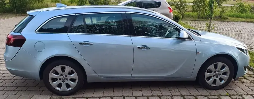 Gebraucht Opel Insignia 136 PS (100 kW) 2017 Silber Kombi
