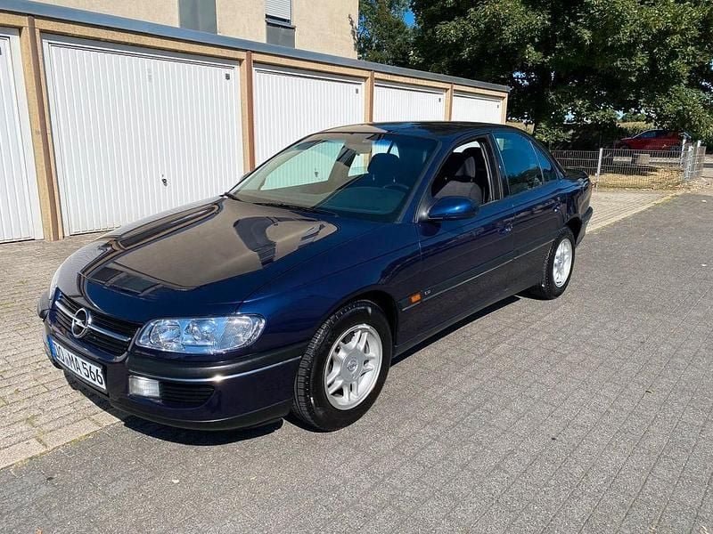 Gebraucht Opel Omega 136 PS (100 kW) 1998 Blau Limousine