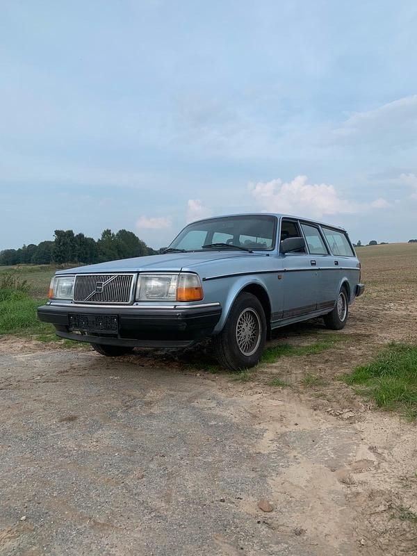 Gebraucht 2025 Volvo 245 Kombi | 8.499 € - Bild 1/4