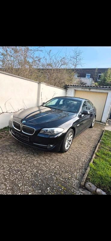 Gebraucht BMW 525 205 PS (150 kW) 2010 Schwarz Limousine