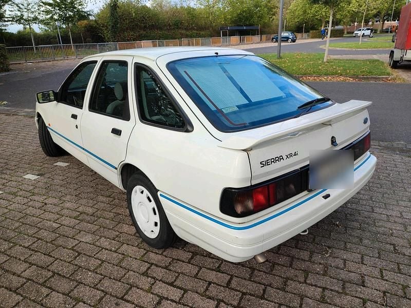 Gebraucht Ford Sierra 125 PS (91 kW) 1991 Weiß Limousine