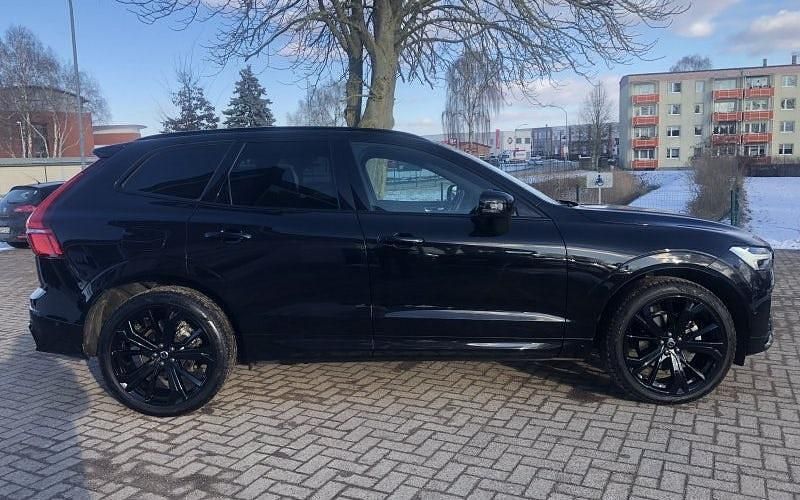 Gebraucht Volvo XC60 Plus 250 PS (183 kW) 2025 Schwarz SUV
