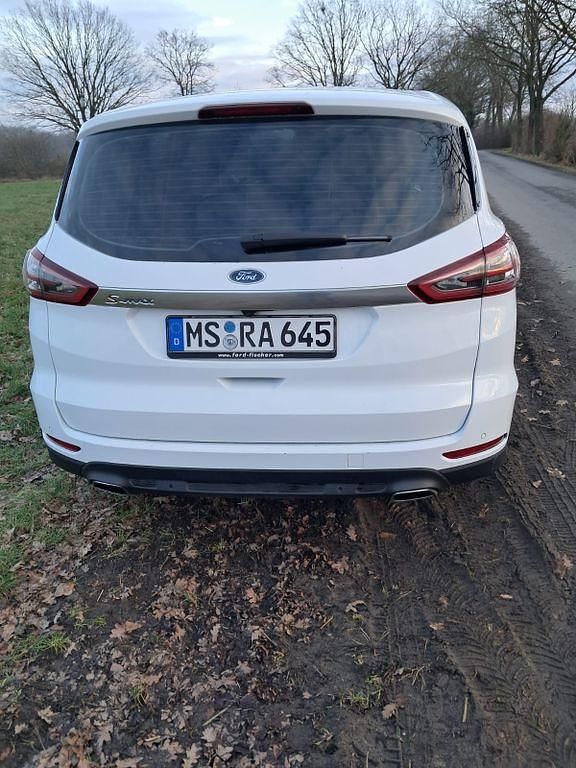 Gebraucht Ford S-MAX Titanium 209 PS (153 kW) 2015 Weiß Van / Kleinbus