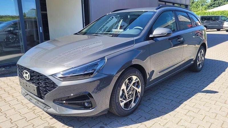 Grau Neu 2025 Hyundai i30 Kombi | 24.440 € (Superpreis) - Bild 1/4