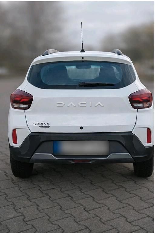 Second-hand Dacia Spring Comfort 2022 Alb Hatchback