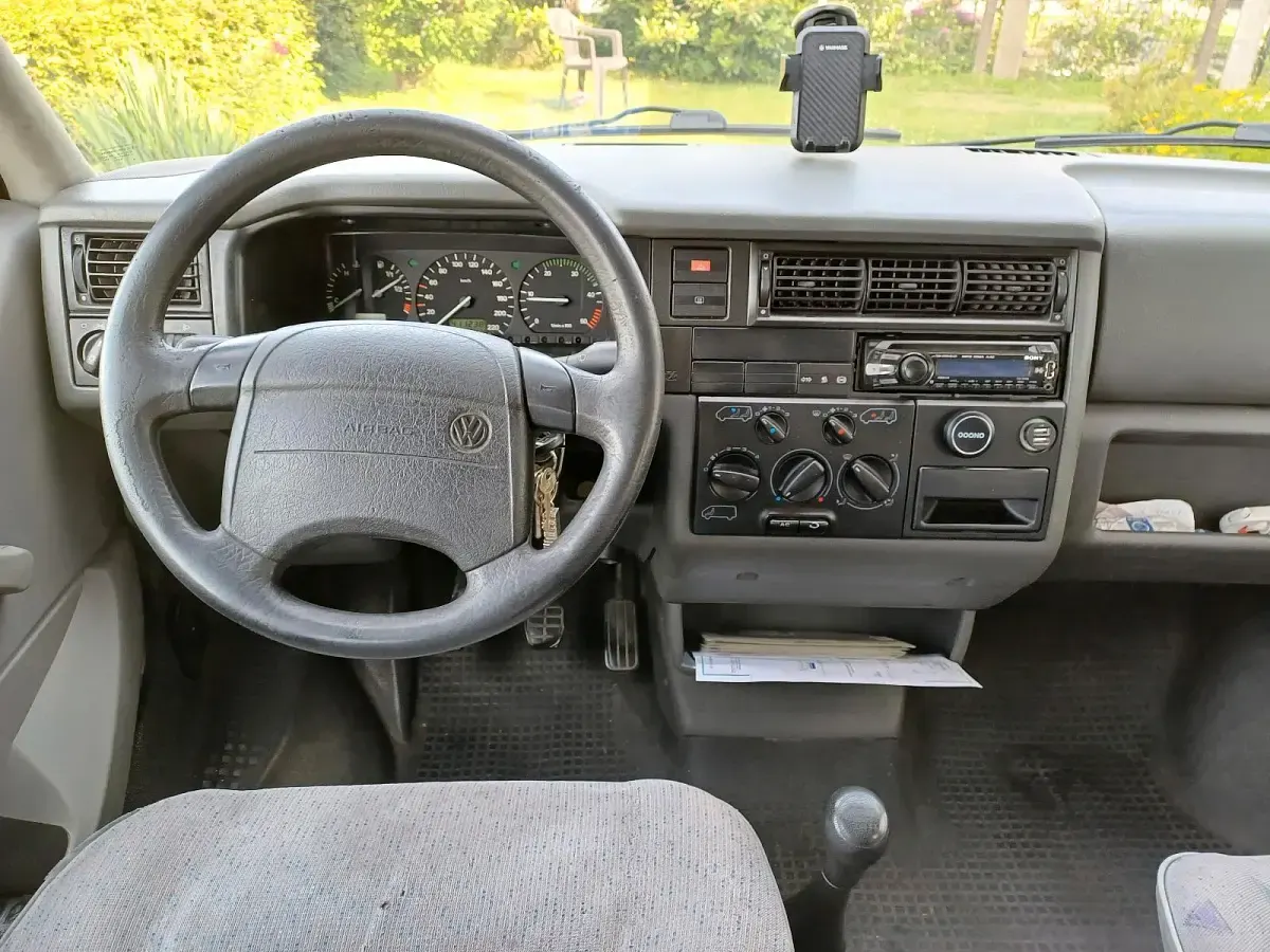 Gebraucht VW Caravelle 151 PS (111 kW) 1998 Blau Van