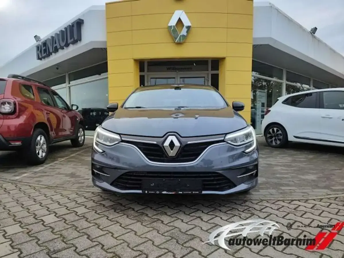Neu Renault Mégane GrandTour Equilibre 140 PS (102 kW) 2026 Titangrau Kombi