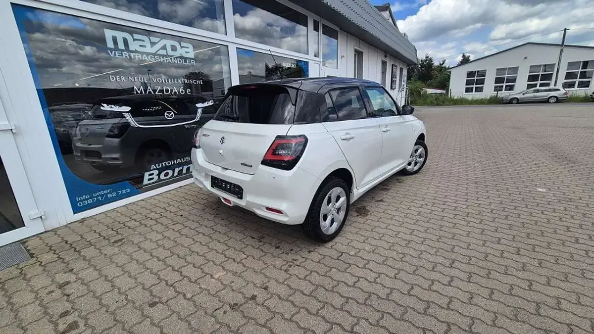 Neu Suzuki Swift Comfort 83 PS (61 kW) 2026 Weiß Kleinwagen
