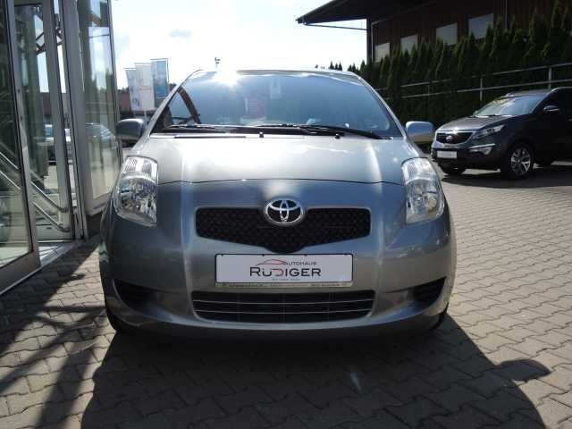 Gebraucht Toyota Yaris Sol 87 PS (63 kW) 2007 Grau metallic Kleinwagen