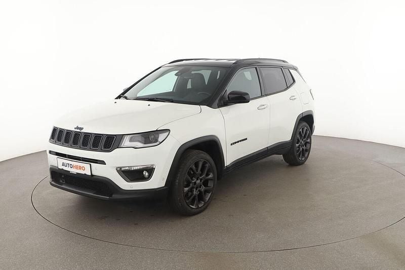 Weiß Gebraucht 2020 Jeep Compass SUV | 20.900 € (Guter Preis) - Bild 1/3
