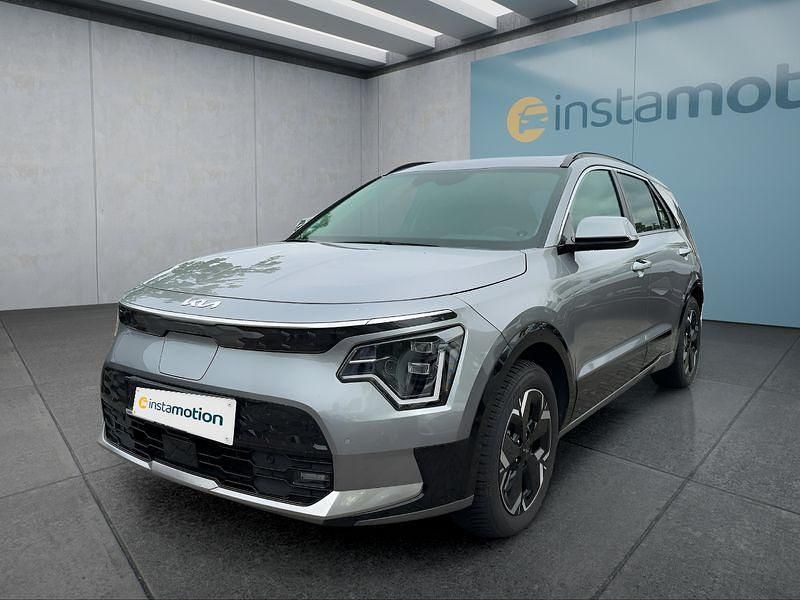 Grau Neu 2024 Kia e-Niro SUV | 36.349 € (Teuer) - Bild 1/4