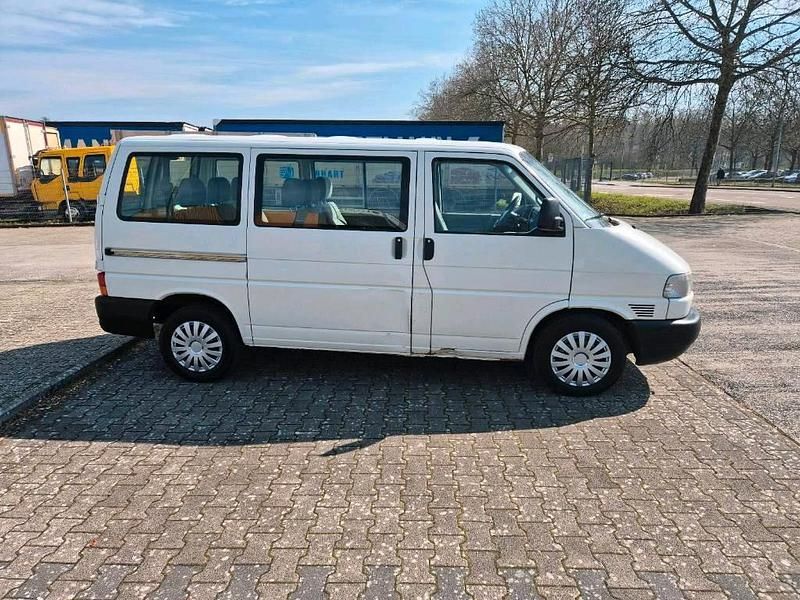 Second-hand VW Transporter 102 CP (75 kW) 2002 Alb Van