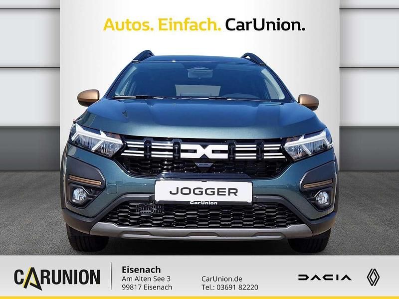 Gebraucht Dacia Jogger Extreme 91 PS (66 kW) 2025 Zedergrün Van / Kleinbus