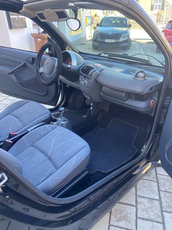 Gebraucht Smart ForTwo Cabrio Basis 61 PS (44 kW) 2004 Schwarz Cabrio