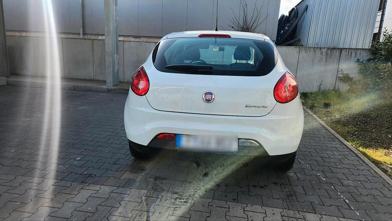 Gebraucht Fiat Bravo 90 PS (66 kW) 2009 Weiß Kleinwagen