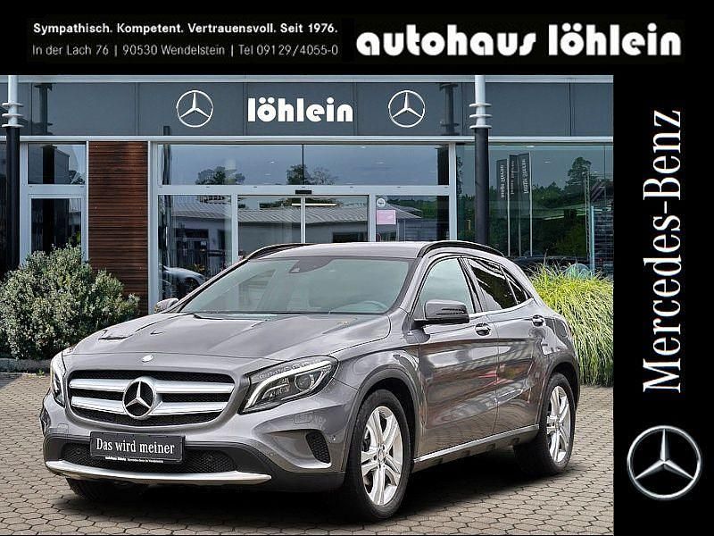 Grau Gebraucht 2014 Mercedes GLA220 Style SUV | 16.850 € (Fairer Preis) - Bild 1/4