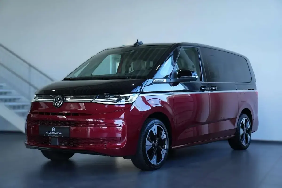 Usado VW Multivan Style 150 HP (110 kW) 2024 Preto Monovolume