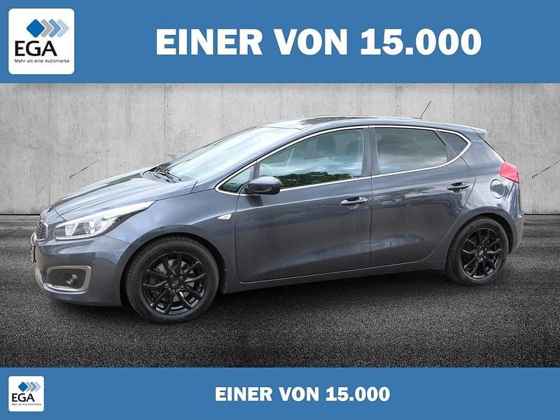 Gebraucht Kia Ceed 101 PS (74 kW) 2016 Grau metallic Kleinwagen