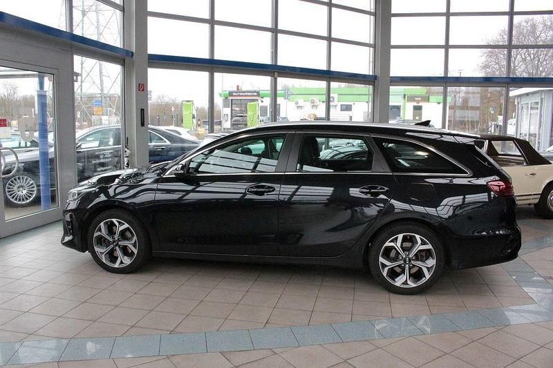Gebraucht Kia Ceed 140 PS (102 kW) 2019 Schwarz Kleinwagen