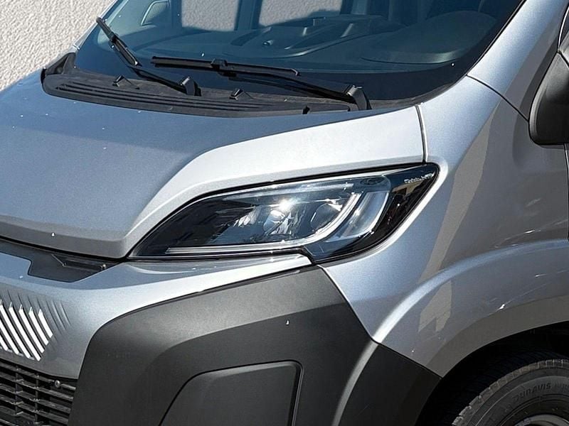 Neu Citroën Jumper 140 PS (102 kW) 2026 Artensegrau (metallic) Van / Kleinbus