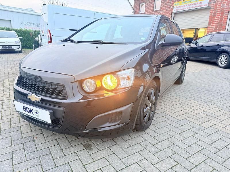 Gebraucht Chevrolet Aveo LT 86 PS (63 kW) 2012 Schwarz Kleinwagen