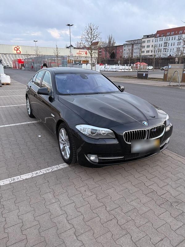 Gebraucht BMW 535 306 PS (225 kW) 2011 Schwarz Limousine