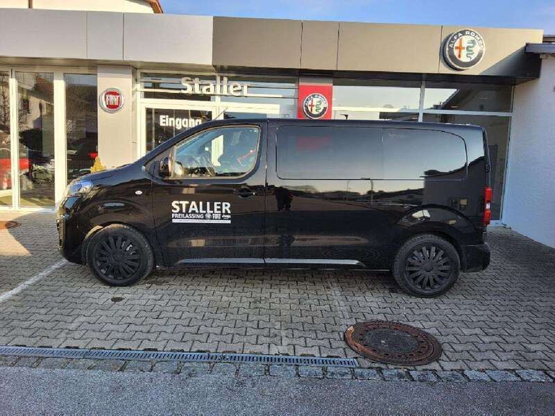 Schwarz Gebraucht 2024 Fiat Scudo Basis Van / Kleinbus | 37.990 € - Bild 1/4